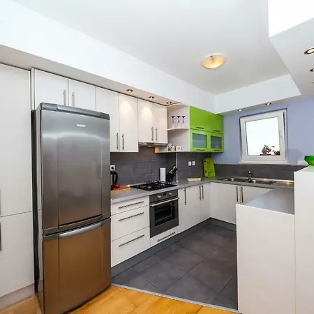 Sarena Apartment Makarska