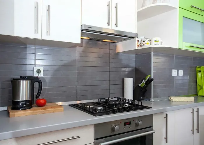 Sarena شقة ماكارسكا