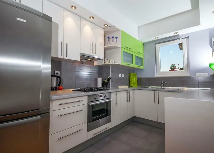 Sarena * ماكارسكا