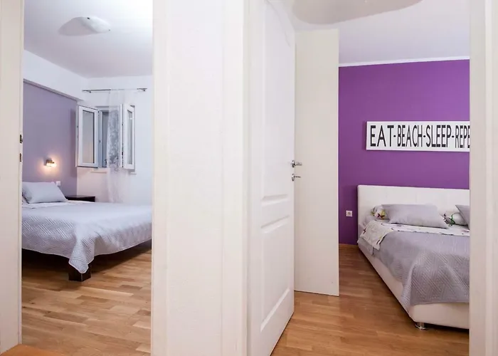 Sarena * ماكارسكا