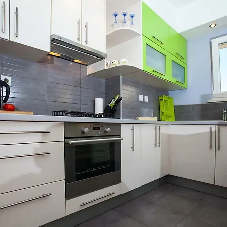 Sarena Apartman